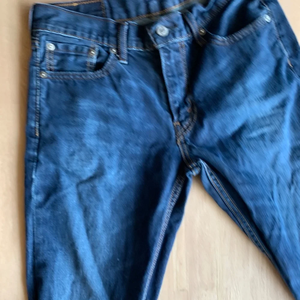 Levis 511 Jeans Men’s 30X32 Blue 511 Slim Fit Denim Med Wash straight leg